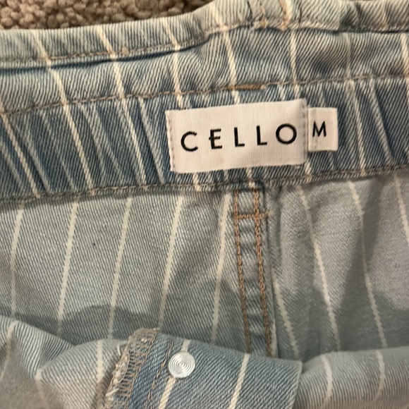 Cello paper bag high waisted shorts - Picture 2 of 3